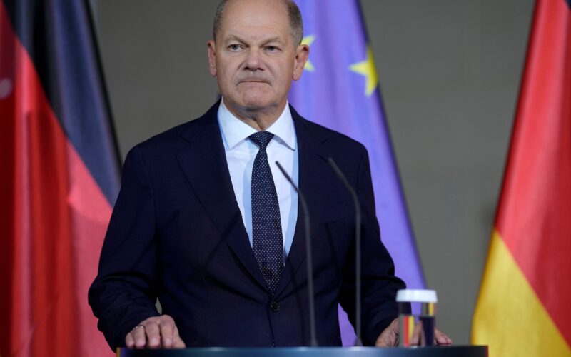 Πολιτική κρίση στη Γερμανία: Καταρρέει ο συνασπισμός του Σόλτς αμέσως μετά την εκλογή Τράμπ…