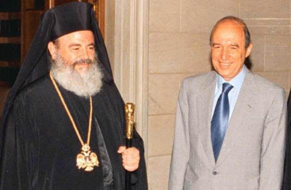 Κώστας Σημίτης: Φίλος του συστήματος, εχθρός του λαού…