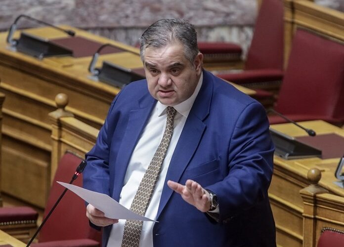 «Αδιάβαστος και πονηρούλης» ο υφυπουργός εσωτερικών Βασίλης Σπανάκης σε επίκαιρη ερώτηση Βουλευτή της αντιπολιτεύσεως για τη προσπάθεια πώλησης του εμβληματικού νεοκλασικού κτιρίου Αλατίνη σε Τούρκο μεγιστάνα…