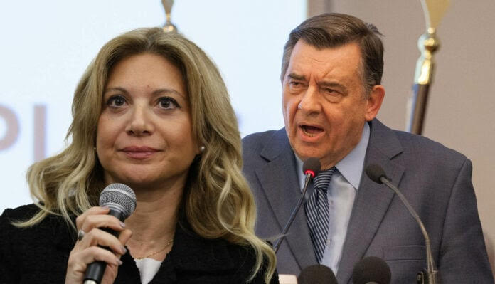 Οι χυδαίες ακρότητες Καρατζαφέρη για τη Μαρία Καρυστιανού, με μοναδικό γνώμονα τη στήριξη του Μητσοτάκη με κάθε κόστος…