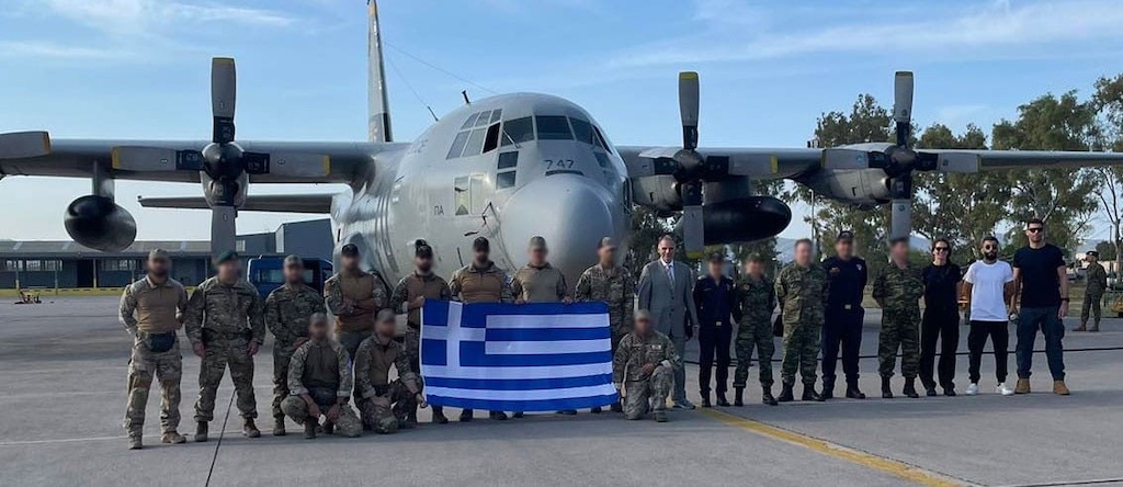 Αποκάλυψη «βόμβα» του Datajournalists στα θεμέλια της κυβέρνησης για την αποστολή-φιάσκο των ελληνικών Ενόπλων Δυνάμεων στη Λιβύη που οδήγησε στο θάνατο Ελλήνων στρατιωτικών: «Με απόφαση Μητσοτάκη η αποστολή θανάτου στη Λιβύη»