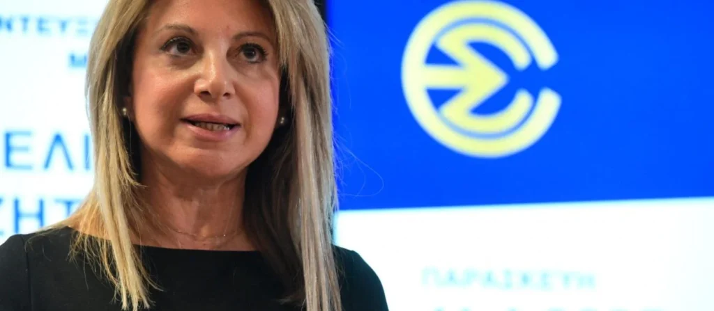 Τέμπη: Η Μαρία Καρυστιανού κατέθεσε μήνυση κατά μελών της ΝΔ στην Προανακριτική - Φωτιά και λάβρα στη συνέντευξη τύπου με ευθείες βολές κατά της κυβέρνησης Μητσοτάκη την οποία κατηγορεί ευθέως για συγκάλυψη...