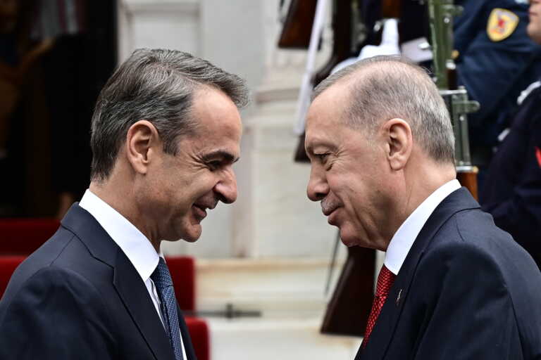Μυστικές παραχωρήσεις Μητσοτάκη στην Τουρκία μέσω κατάργησης πεδίων βολής στο Αιγαίο...