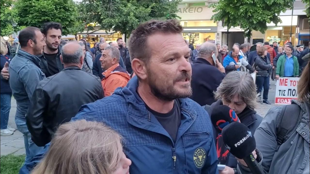 Η μαφία κάνει ότι θέλει στη χώρα: Ο Λαρισαίος αγρότης Κώστας Μητροδήμος που κατήγγειλε τις παράνομες επιδοτήσεις του ΟΠΕΚΕΠΕ, για καλλιέργειες στο στρατιωτικό αεροδρόμιο της Ελευσίνας, δέχτηκε απειλές για τη ζωή του...