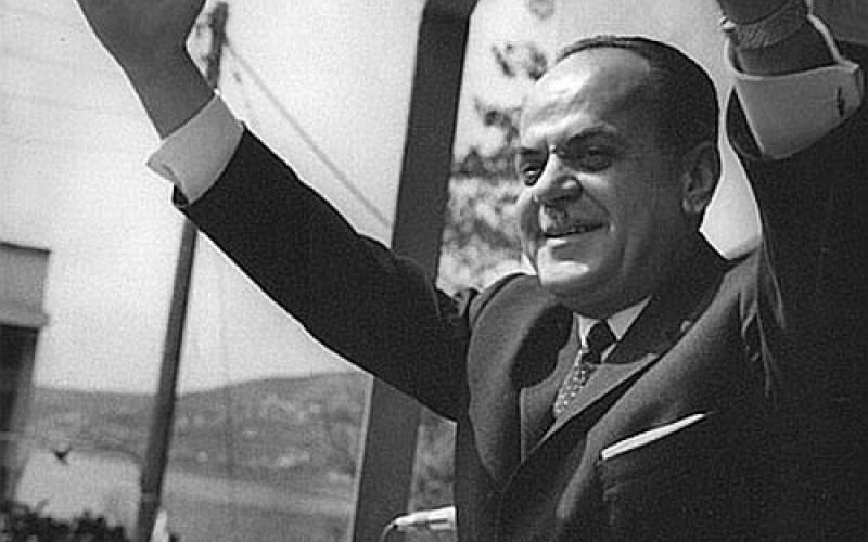Οι χουντικοί νόμοι και ο…ύπνος ενός ολόκληρου λαού! (Video’s)