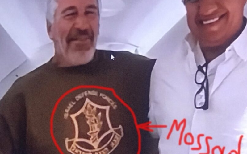 Ο Έπσταϊν ΖΕΙ;;;