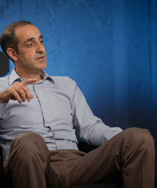 Αδίστακτη φαμίλια: Με όρους Μαφίας ο Δημητριάδης ομολόγησε τις υποκλοπές «τρώγοντας τη σφαίρα για να γλιτώσει το αφεντικό του»…